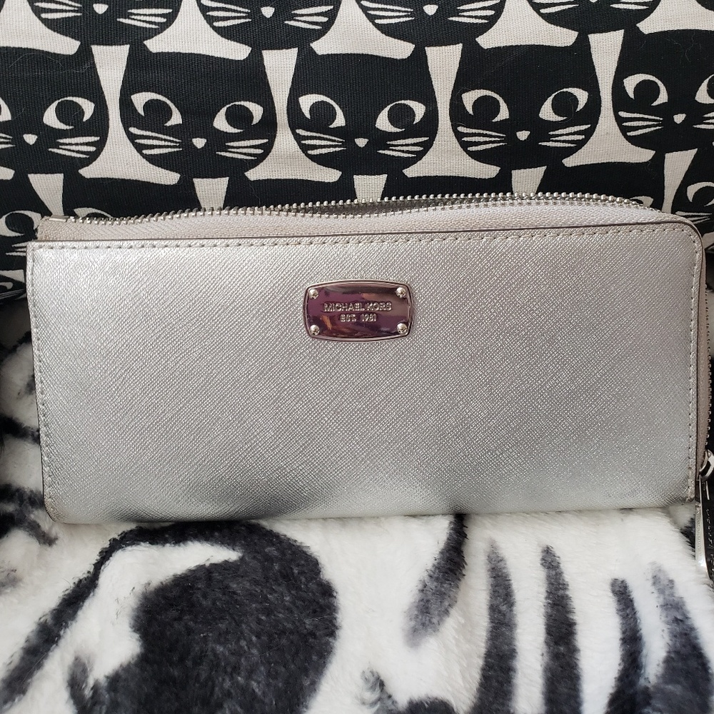Silver Michael Kors Wallet